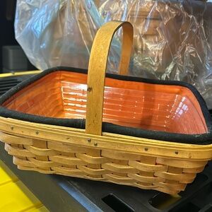 2005 Napkin Basket Set